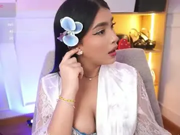 Chaturbate Live Sex Cam of julesbennet