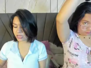 Chaturbate Live Sex of mia_roux13