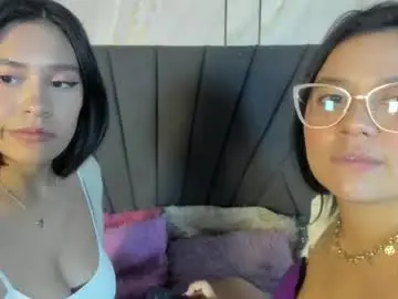 Chaturbate Live Sex of mia_roux13