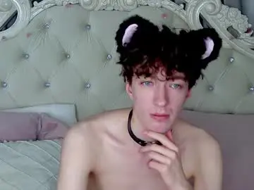 Chaturbate Adult Video Chat of trevorbenson