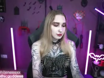 Chaturbate Nude Webcam of amywhitenessxx