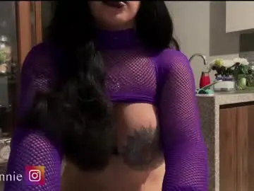 Chaturbate Adult Video Chat of annie_snow_