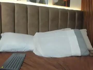 Chaturbate Sex Chat of bella13_