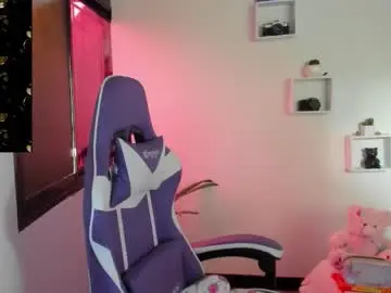 Chaturbate Live Sex Cam of juliette_sweet05