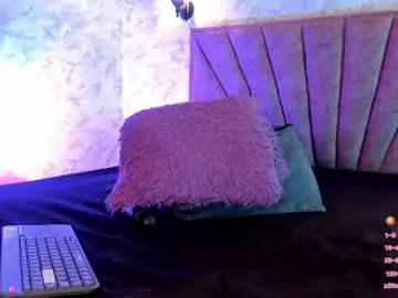 Chaturbate Sex Cam of lana_queen13