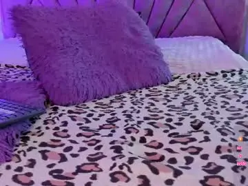 Chaturbate Sex Cam of lana_queen13