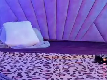 Chaturbate Live Sex Cam of lana_queen13