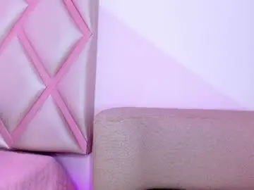 Chaturbate Private Sex Chat of littlee_melody18