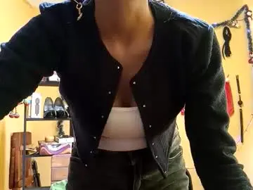 Chaturbate Adult Webcams of violetsexhot999