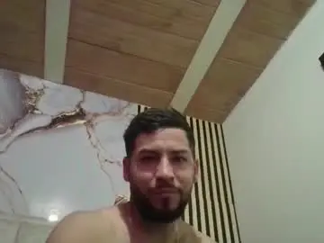 Chaturbate Live Sex Cam of arthur1718