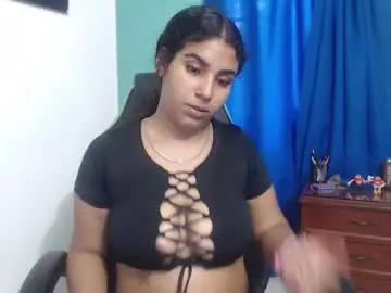 Chaturbate Free Live Porn of beautyblackpie