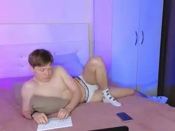 Chaturbate Best live sex cam show of cameron_crowly