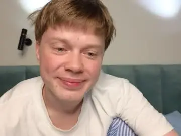 Chaturbate Free Porn Cam of cameron_crowly