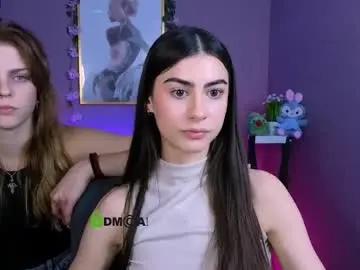 Chaturbate Adult Video Chat of flora_ri