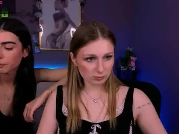 Chaturbate Private Sex Chat of flora_ri