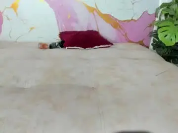 Chaturbate Free Live Porn of magical_muse12