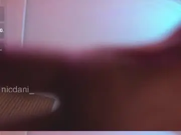 Chaturbate Best live sex cam show of nicdani_1