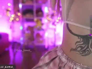 Chaturbate Live Porn of pinkloly69