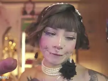 Chaturbate Live Sex Cam of pinkloly69