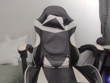 Chaturbate Free Porn Cam of ronaldmq20