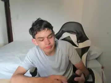 Chaturbate Live Porn of ronaldmq20