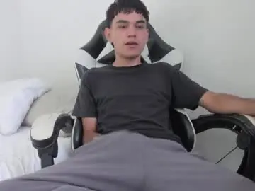 Chaturbate Adult Video Chat of ronaldmq20