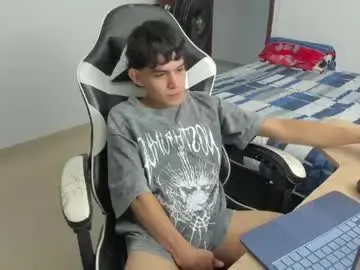 Chaturbate Live Porn of ronaldmq20
