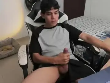 Chaturbate Free Live Porn of ronaldmq20