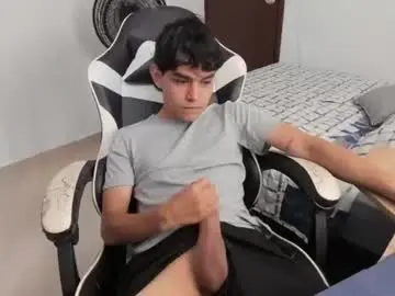 Chaturbate Sex Cam of ronaldmq20