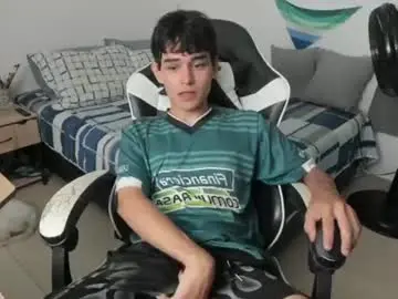 Chaturbate Live Porn of ronaldmq20