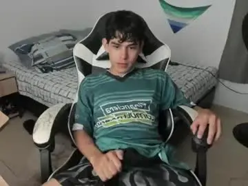 Chaturbate Nude Webcam of ronaldmq20