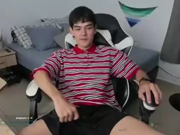 Chaturbate Best live sex cam show of ronaldmq20