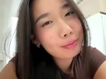 Chaturbate Live Sex Cam of trulalaskin