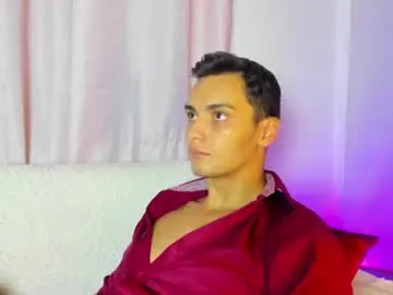 Chaturbate Live Sex Cam of wolfkyng