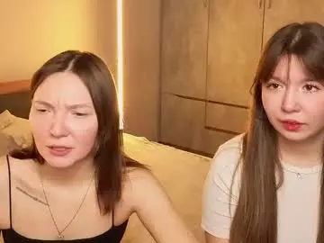 Chaturbate Nude Webcam of _reverse_gang_