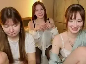 Chaturbate Nude Webcam of _reverse_gang_