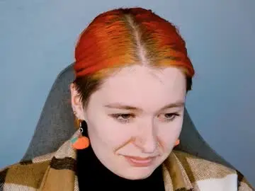 Chaturbate Watch Live Sex Cams of chillsnail_bro