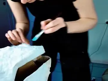 Chaturbate Free Porn Cam of chillsnail_bro