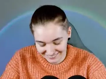 Chaturbate Watch Live Sex Cams of chillsnail_bro