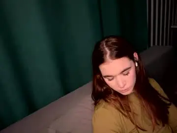 Chaturbate Watch Live Sex Cams of lessiemccoyle