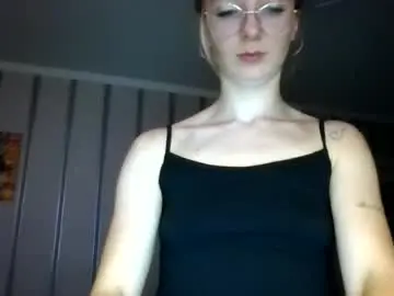Chaturbate Live Sex Cam of lina_touch