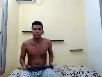 Chaturbate Free Live Porn of patrickvsnoah
