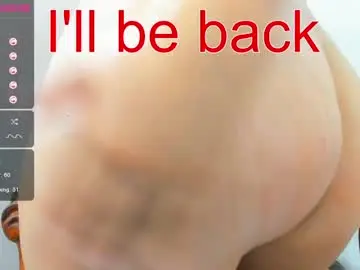 Chaturbate Sex Cam of squirtle_girl