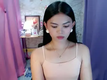 Chaturbate Adult Video Chat of yourlovelytranspinay