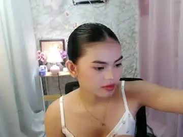 Chaturbate Adult Webcams of yourlovelytranspinay