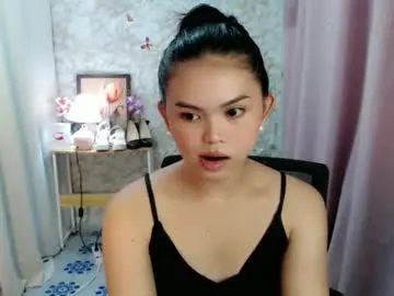 Chaturbate Nude Webcam of yourlovelytranspinay