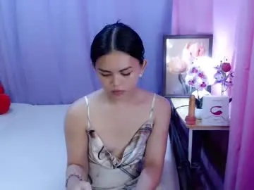 Chaturbate Watch Live Sex Cams of yourlovelytranspinay