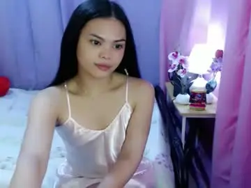 Chaturbate Free Porn Cam of yourlovelytranspinay