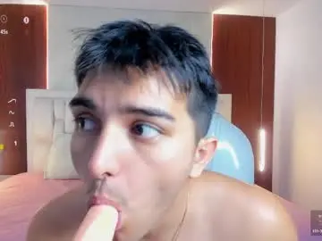 Chaturbate Watch Live Sex Cams of archie_77