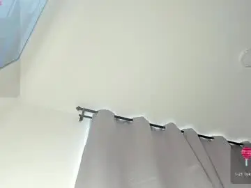 Chaturbate Watch Live Sex Cams of caroline_tovar_